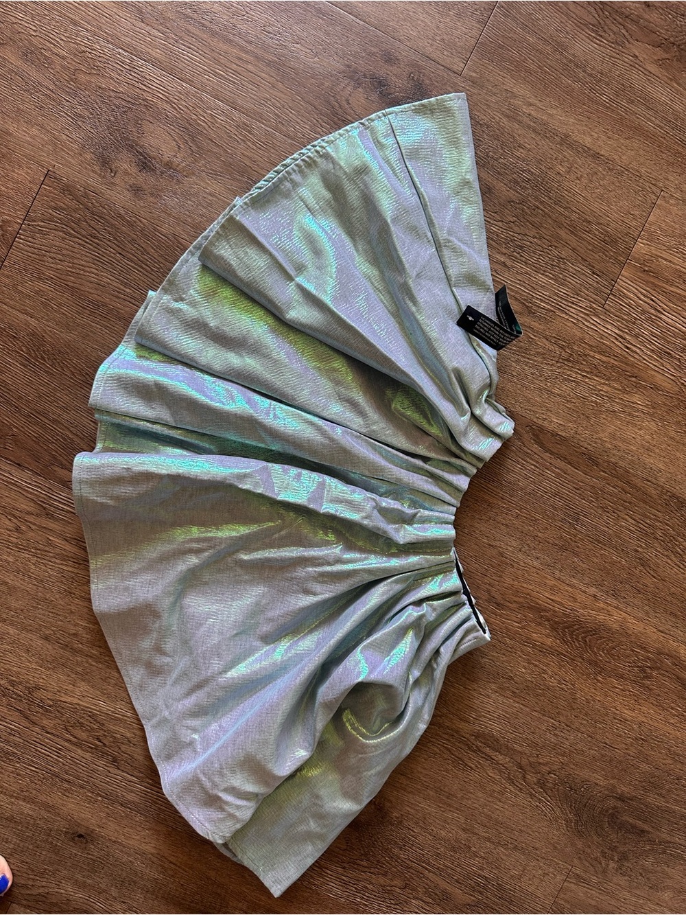L Sister Jane NWT Holographic Silver Mini Skirt